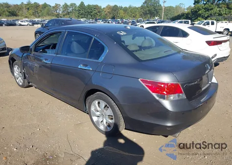 2010 Honda Accord Exl z USA, uszkodzony, nr VIN 1HGCP3F84AA018120